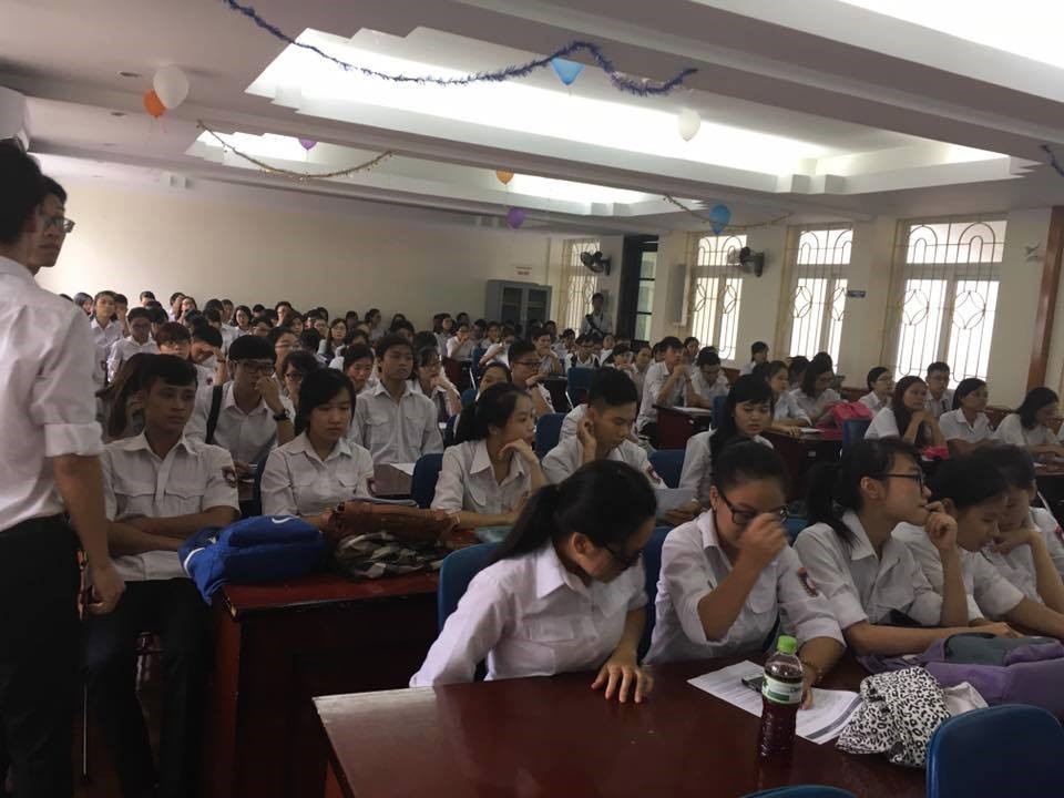 Hình ảnh: Sinh viên năm cuối khoa công nghệ thông tin trường Đại học Hàng Hải Việt nam trong Talkshow