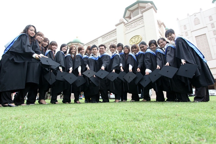 Du học sinh Việt Nam tại Nhật Bản