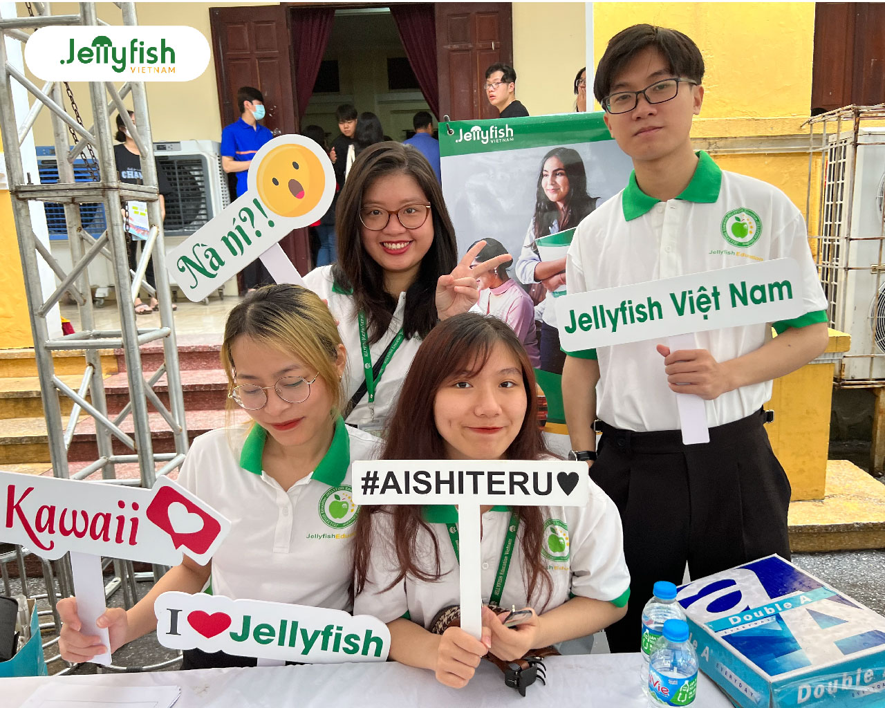 Jellyfish Vietnam tham gia chương trình tại trường THPT Đào Duy Từ