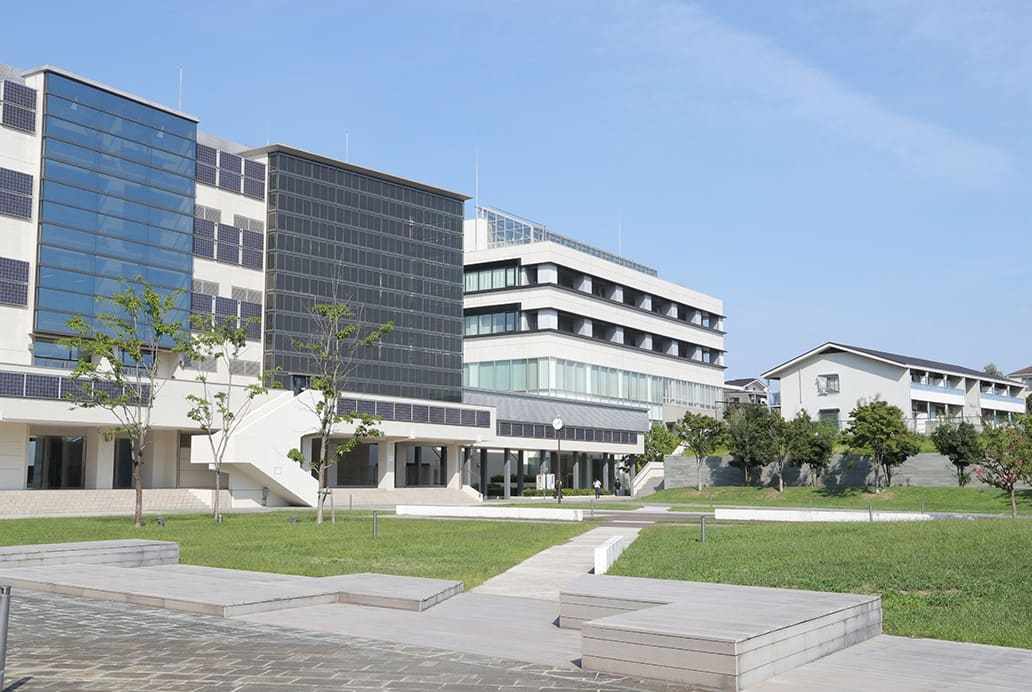 Trường Đại học Hosei