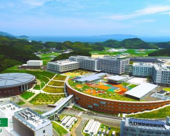 Đại học Kyushu là một trong bảy Đại học Quốc gia Nhật Bản