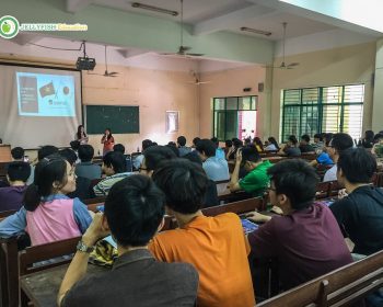 Tại buổi seminar, đại diện Tập Đoàn Jellyfish đã có đôi lời phát biểu về những thách thức và cơ hội mở ra cánh cửa làm việc tại Nhật của các bạn sinh viên sau khi tốt nghiệp.