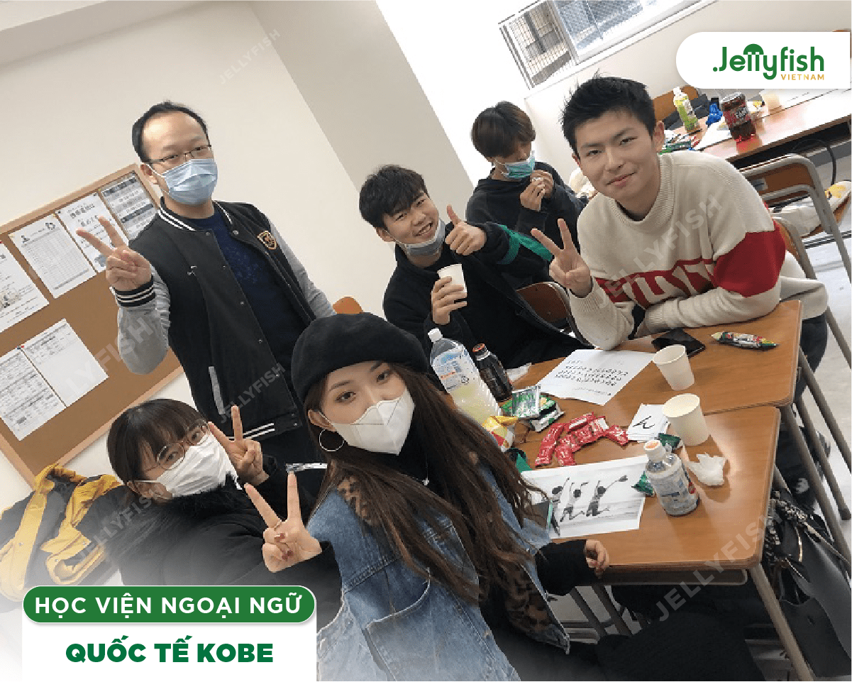 Lớp học tại Học viên ngoại ngữ quốc tế Kobe
