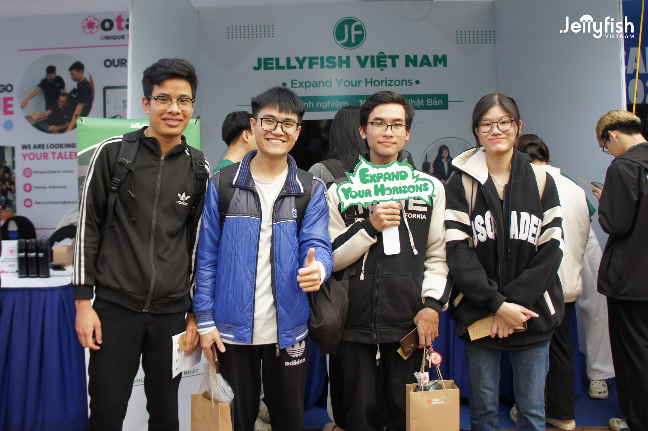 Ngày hội việc làm FPTU CAREER FAIR